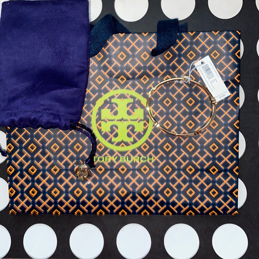 SOLD on other site : NWT Tory Burch Logo Bangle